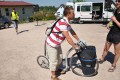 Hannu jede v těchto dnech do Loun na kolobrndě, má to bratru 450km, tak snad to stihne