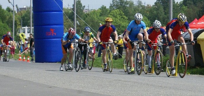 Start Rollo ligy, Lopatárna a vedoucí skupina