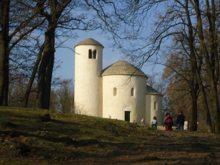 Ústí nad Labem - Říp - Praha