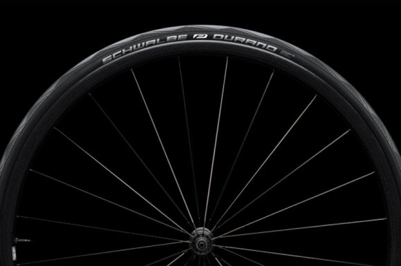 Schwalbe DURANO 28" (700x23C) Drát